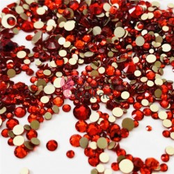 Strasuri din cristale pentru make-up, model Gold SM011CC Siam Mixt